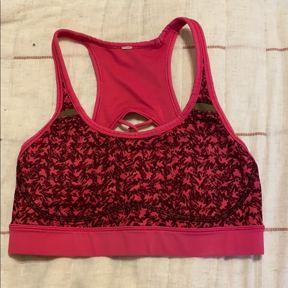Lululemon sports bra